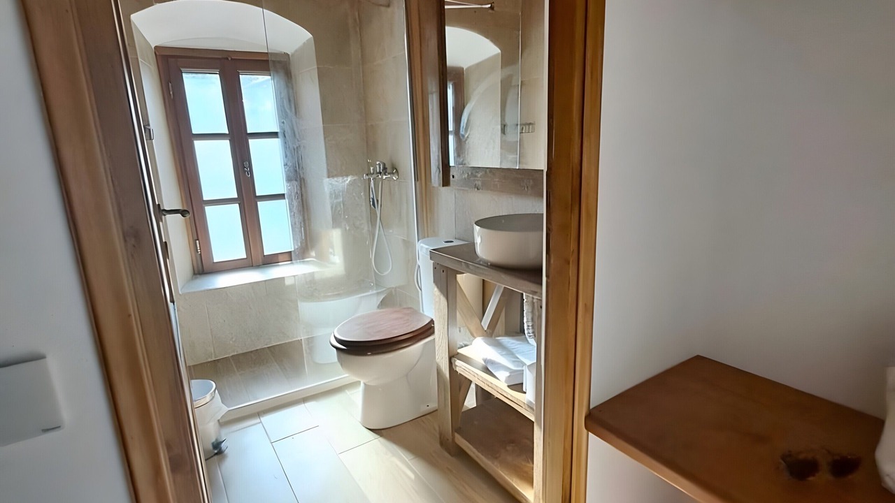 Photo of Bathroom in Xinovrisi