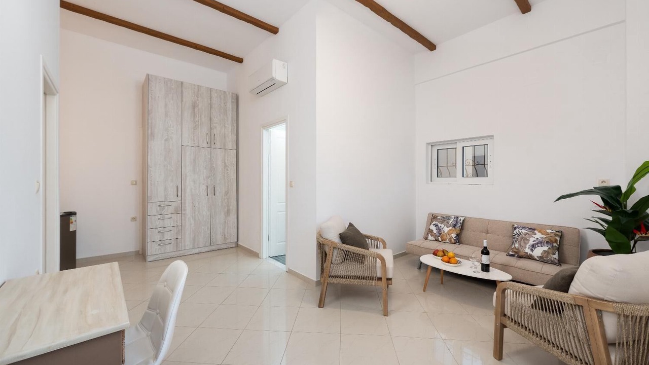 Photo of Livingroom in Paralia Kourna