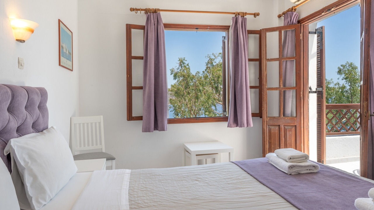 Photo of Bedroom in Amoopi
