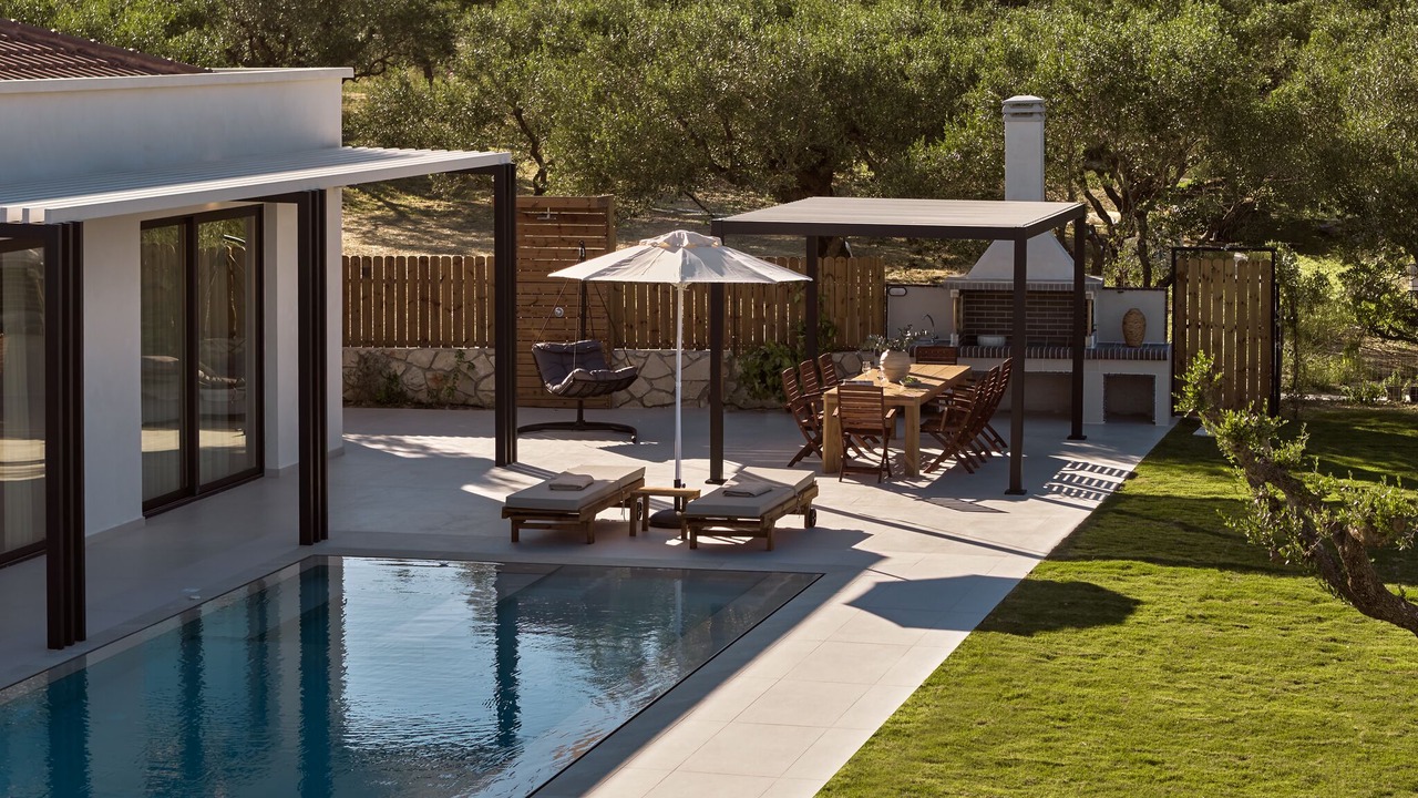 Photo of Outdoor in Neromilos