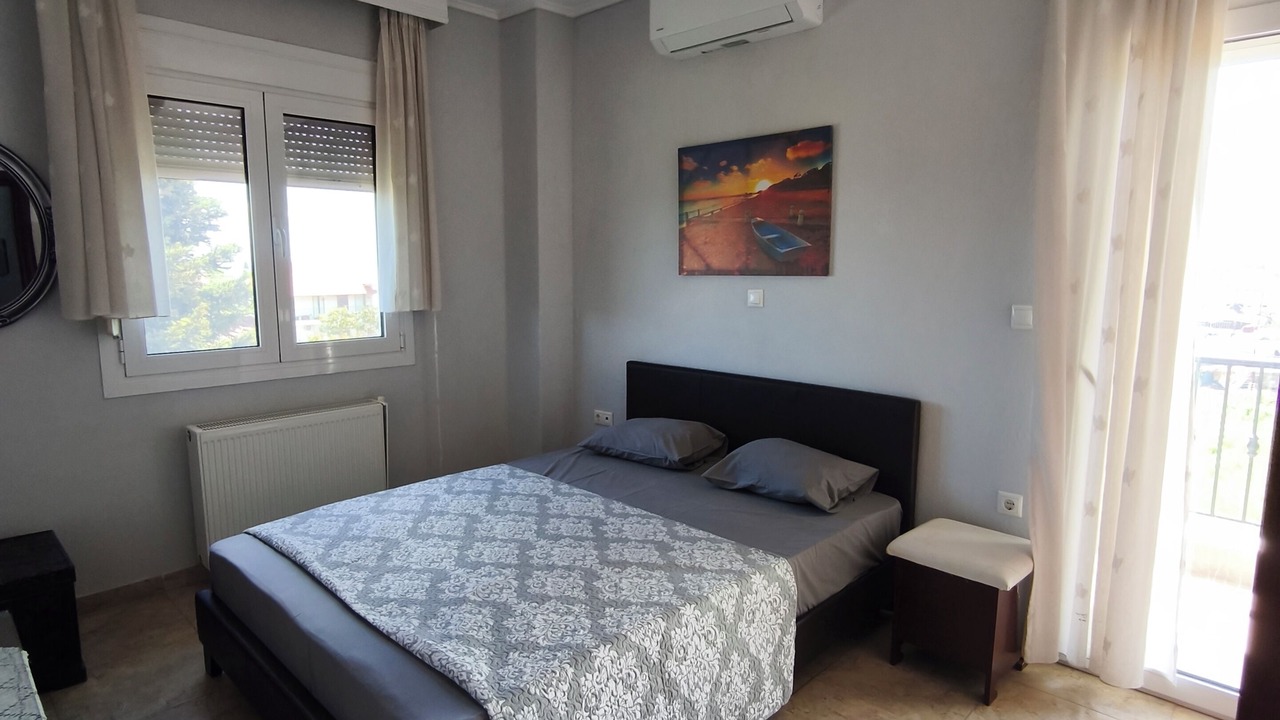 Photo of Bedroom in Makrigialos