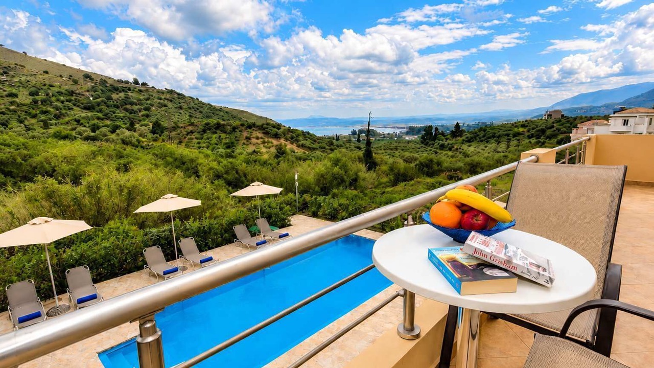 Photo of Patio Balcony in Exopoli