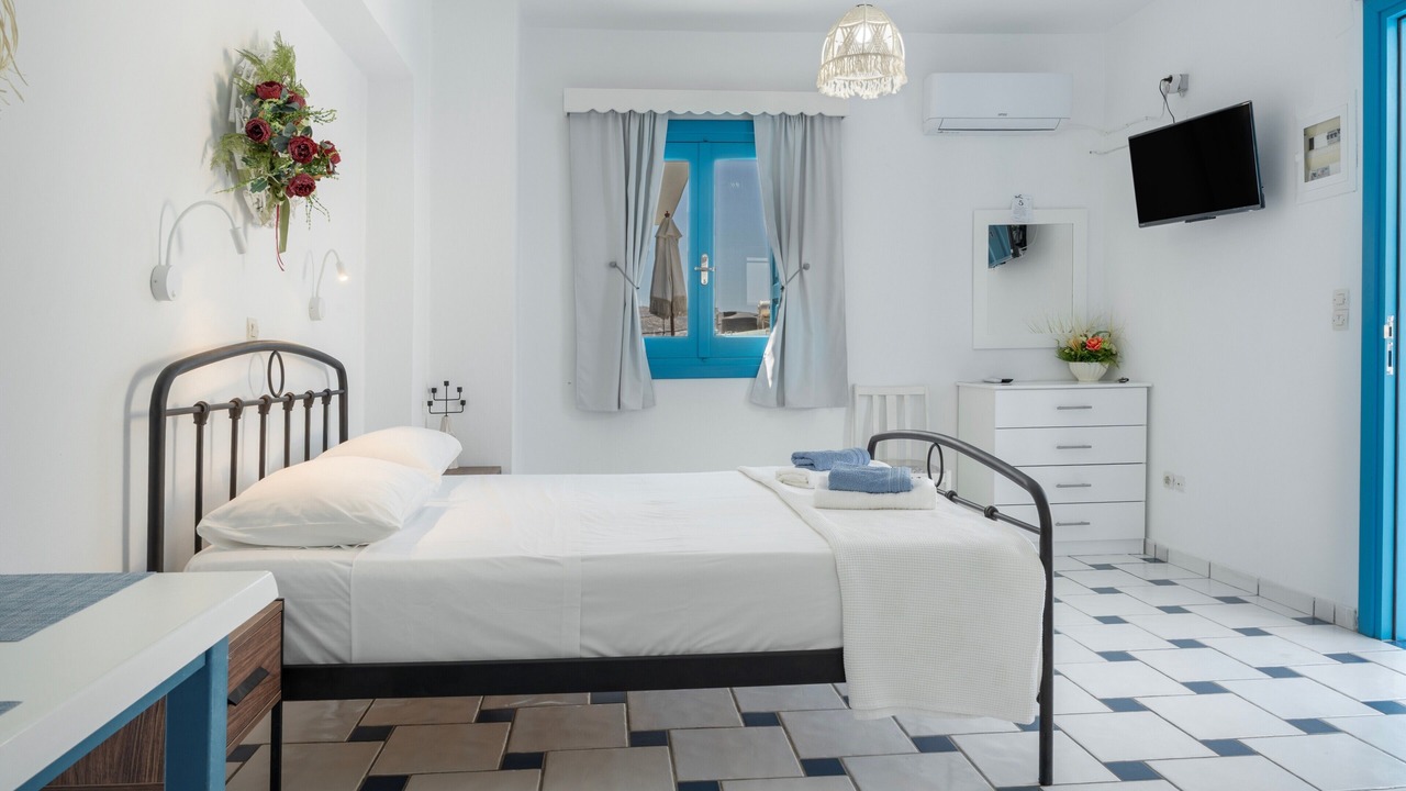 Photo of Bedroom in Finiki