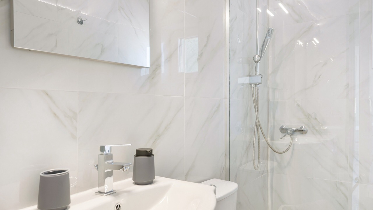 Photo of Bathroom in Salakos