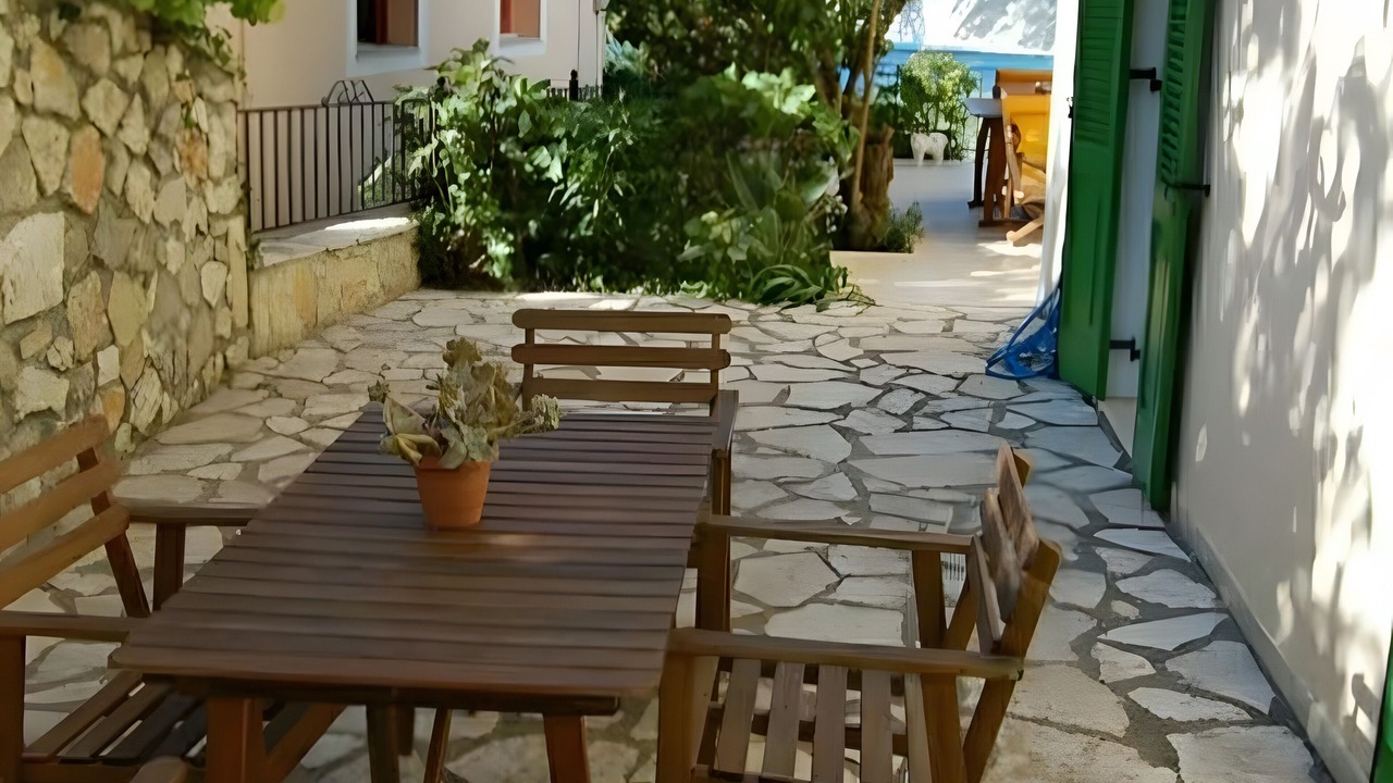 Photo of Outdoor in Platrithias