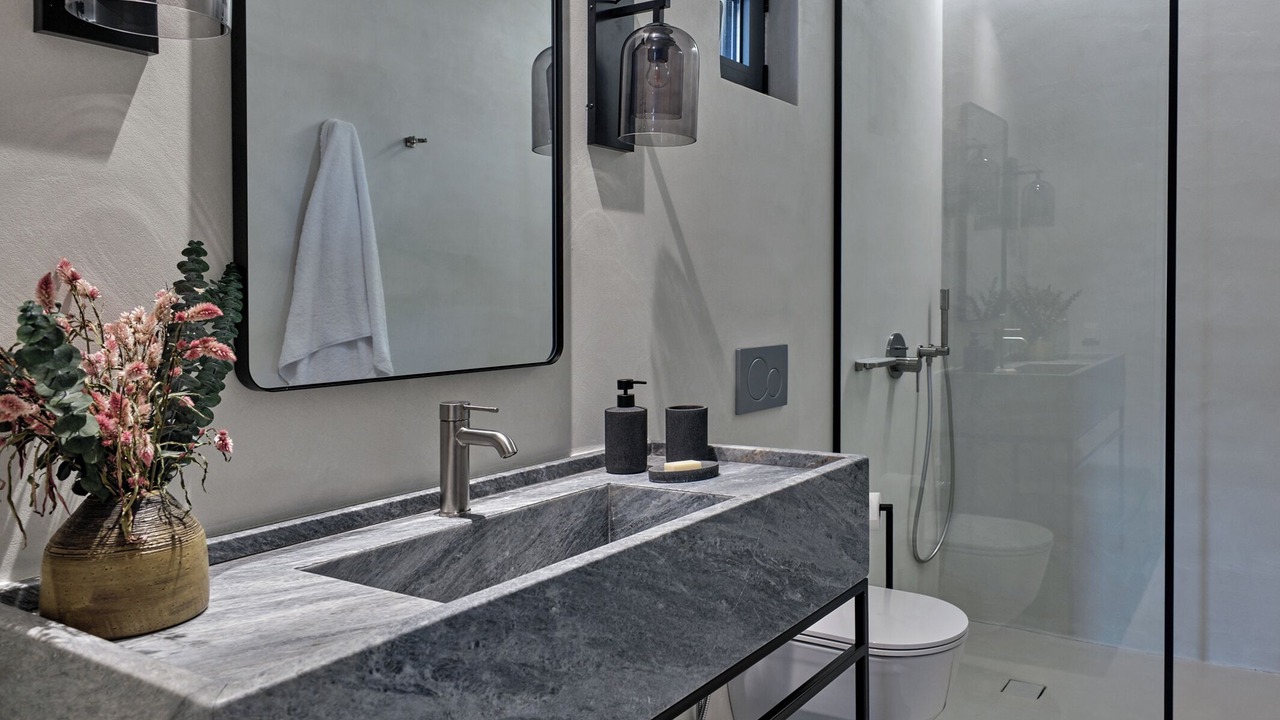 Photo of Bathroom in Agios Romanos