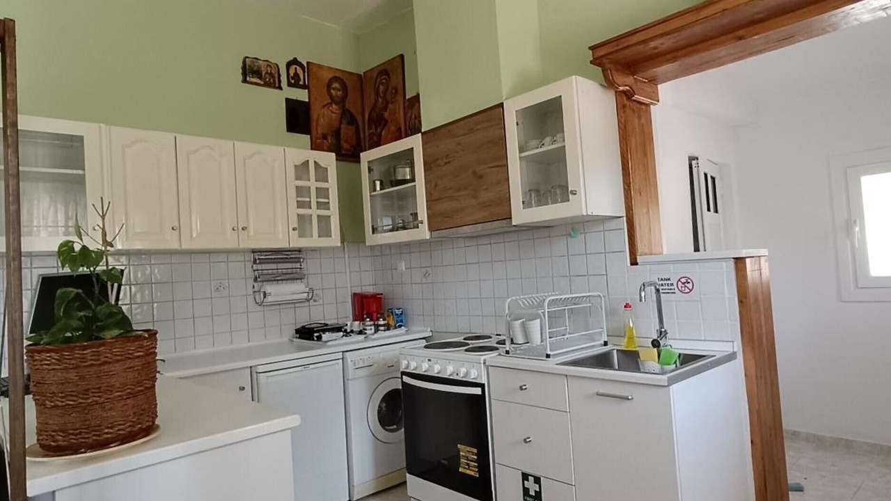 Photo of Kitchen in Ormos Agiou Ioannou