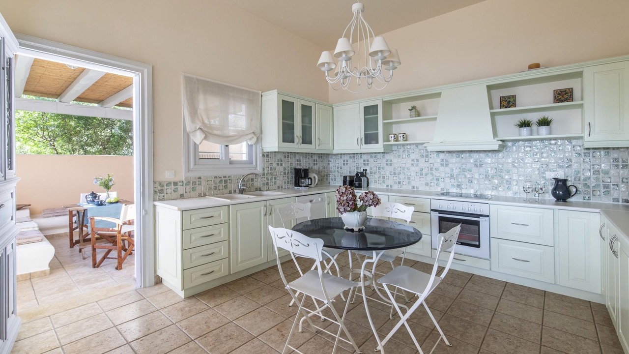 Photo of Kitchen in Agios Emilianos