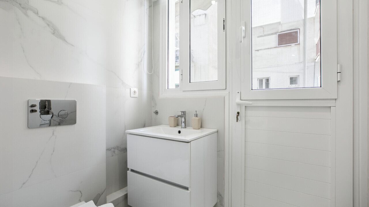 Photo of Bathroom in Pangrati