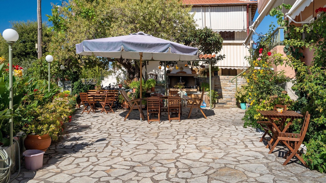 Photo of Outdoor in Kalamitsi
