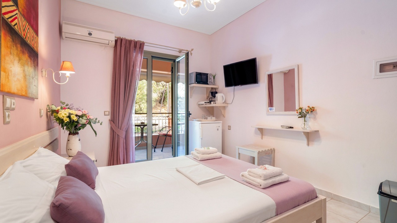 Photo of Bedroom in Kalamitsi