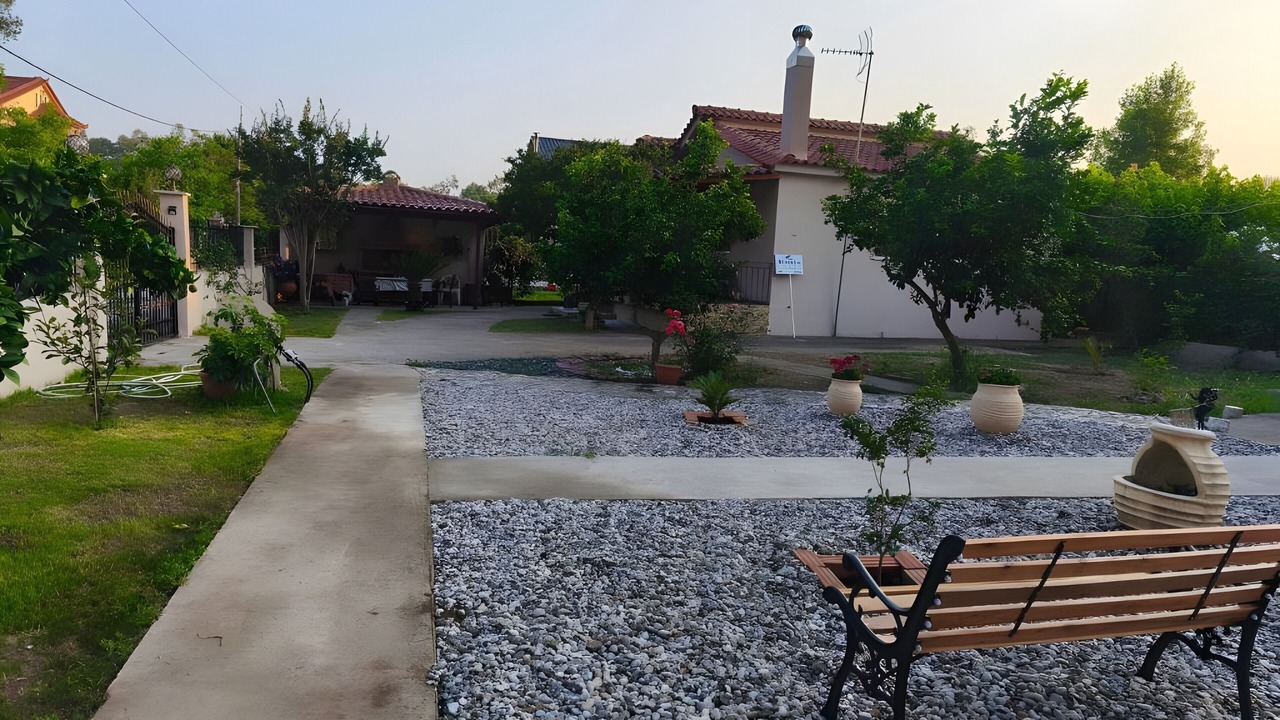 Photo of Outdoor in Kryoneri