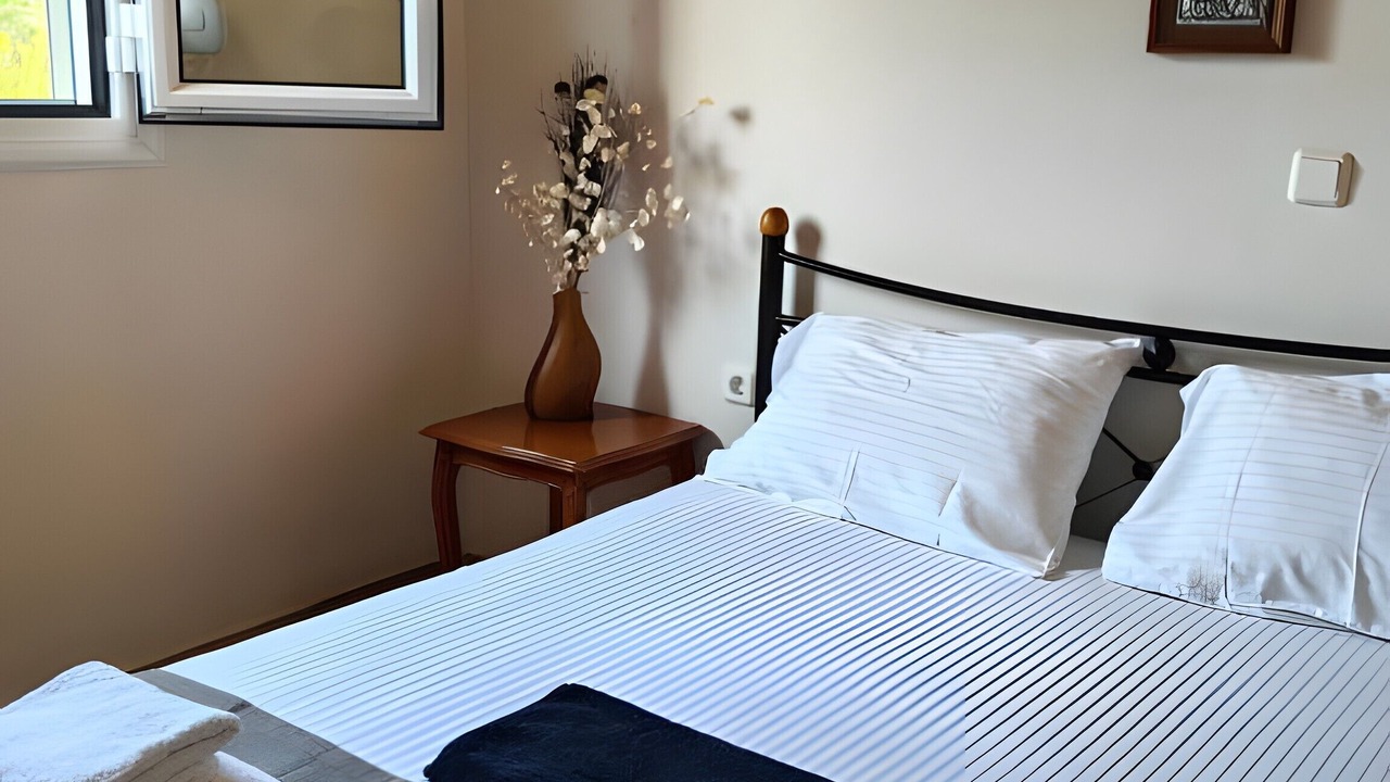 Photo of Bedroom in Kryoneri