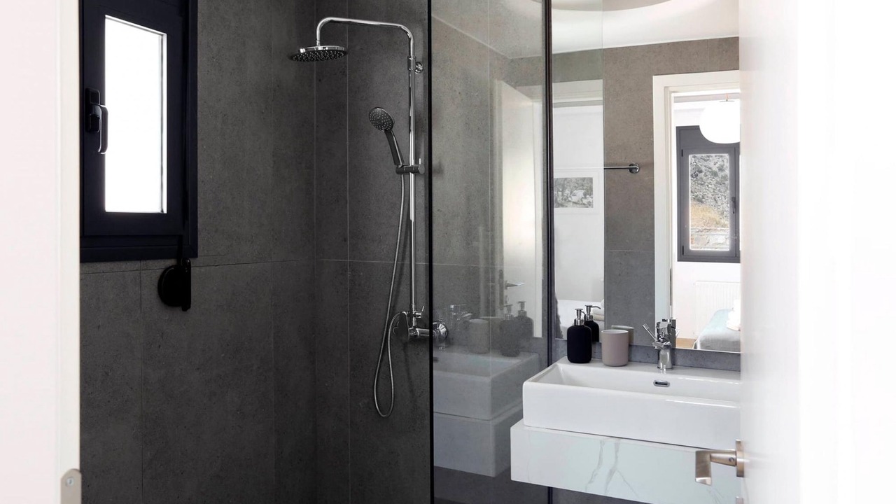 Photo of Bathroom in Vrachasi