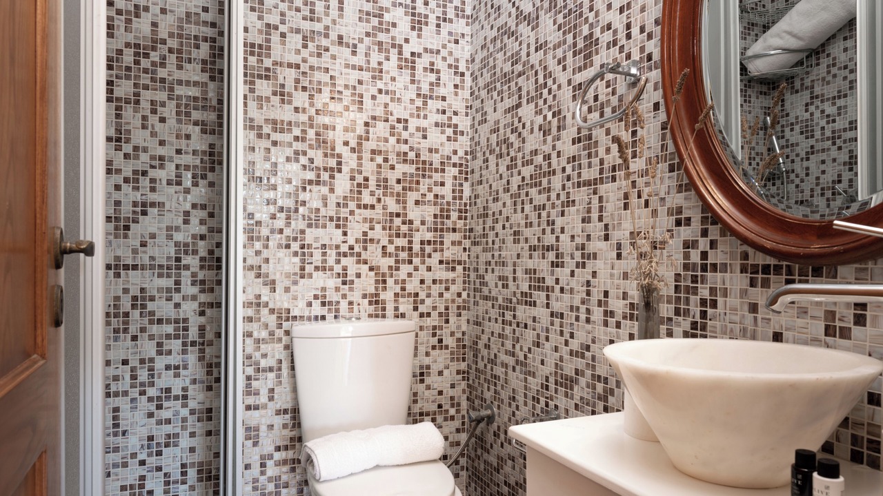 Photo of Bathroom in Akrotiri