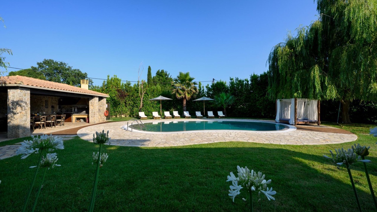 Photo of Outdoor in Dassia
