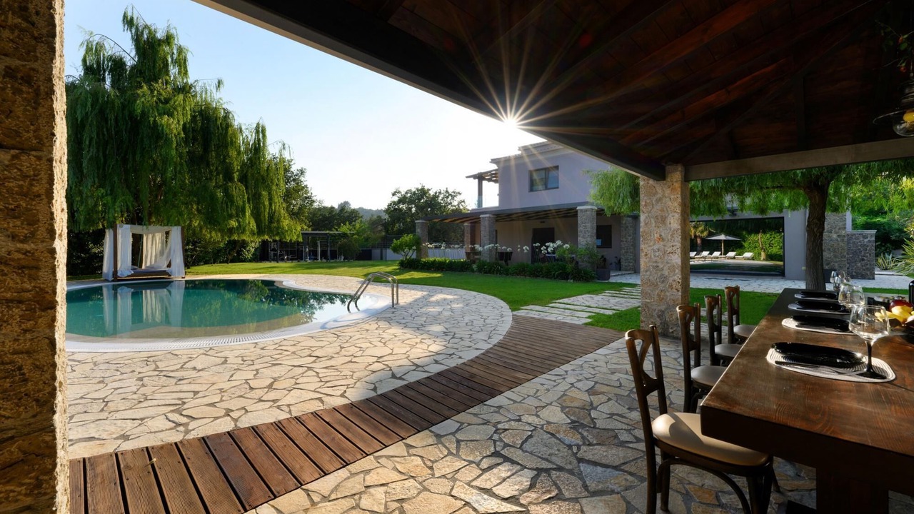 Photo of Outdoor in Dassia