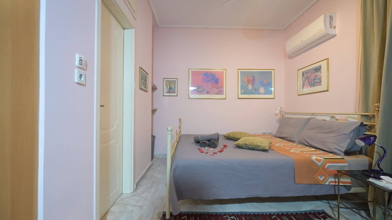 Photo of Bedroom in Chios Town