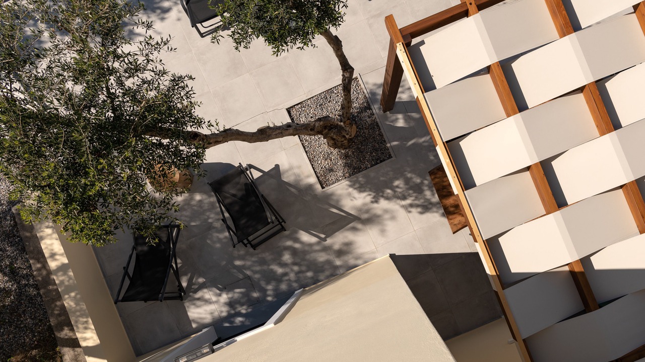 Photo of Outdoor in Adelianos Kampos