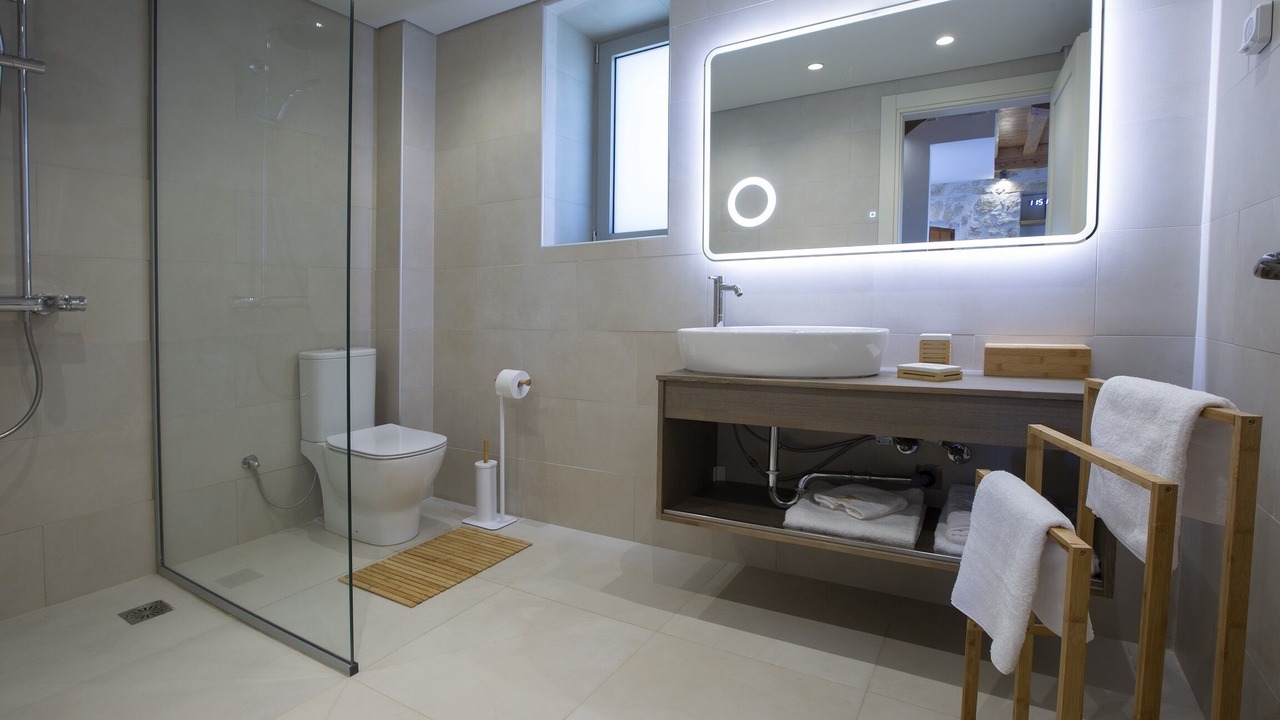 Photo of Bathroom in Katouna
