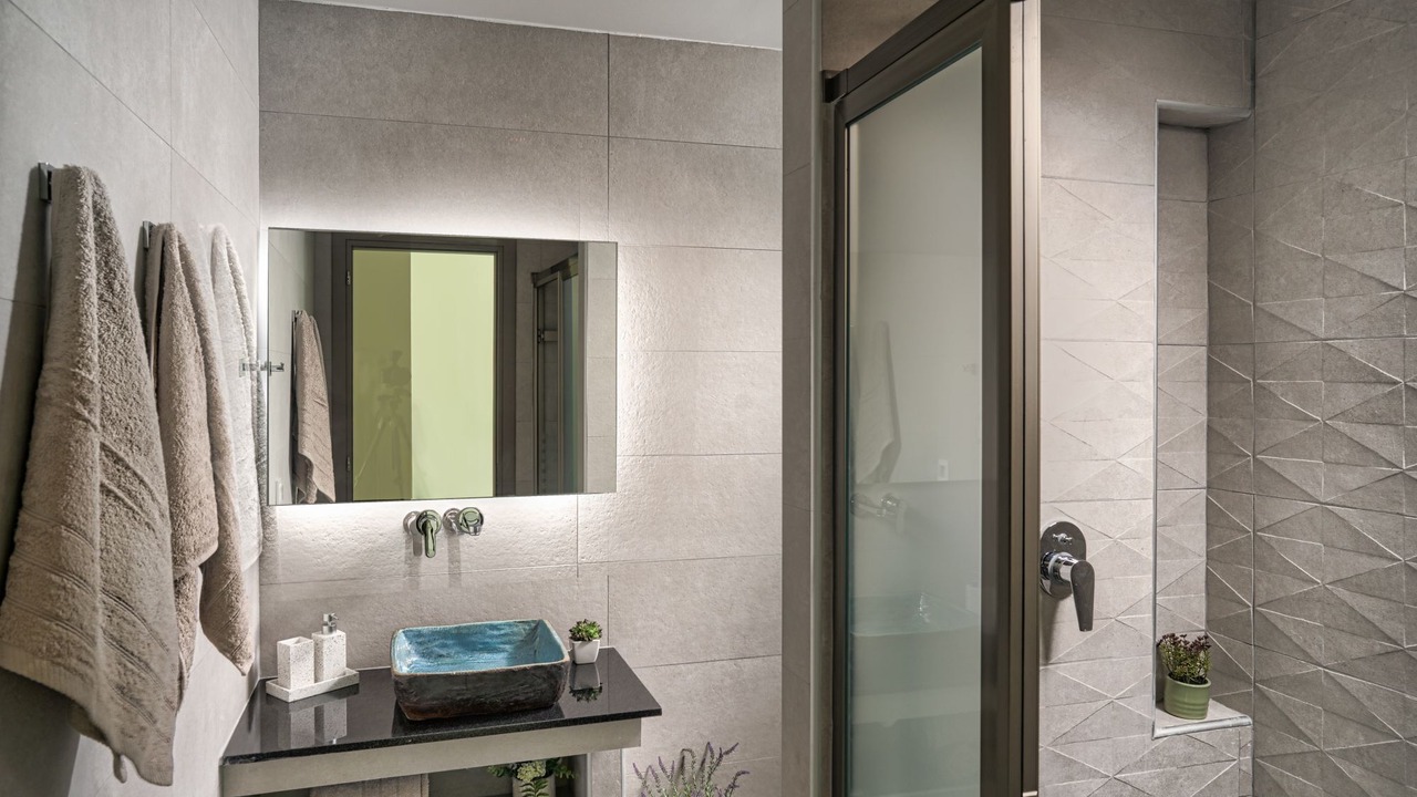 Photo of Bathroom in Gaitanion