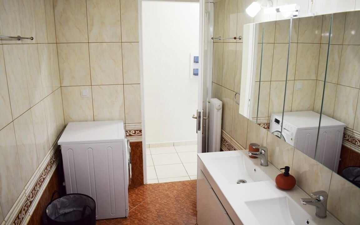 Photo of Bathroom in Chania Town