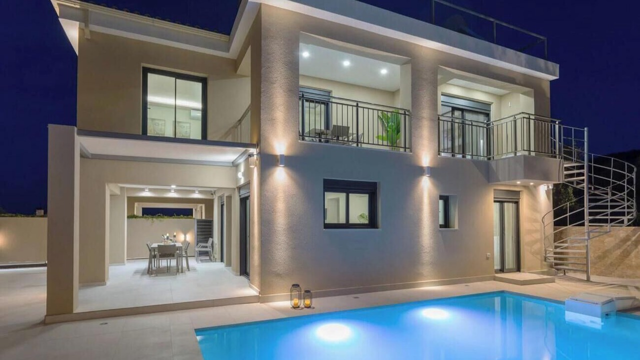 Photo of Outdoor in Alikanas