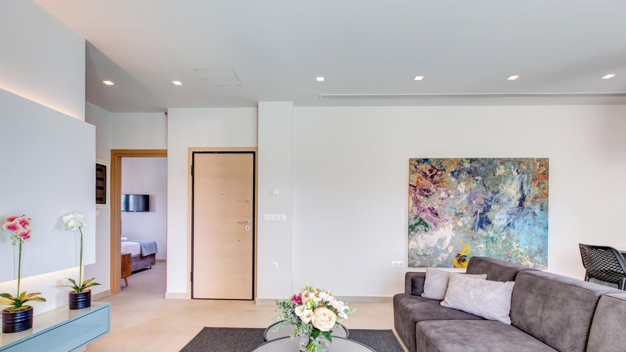 Photo of Livingroom in Bouzaiika