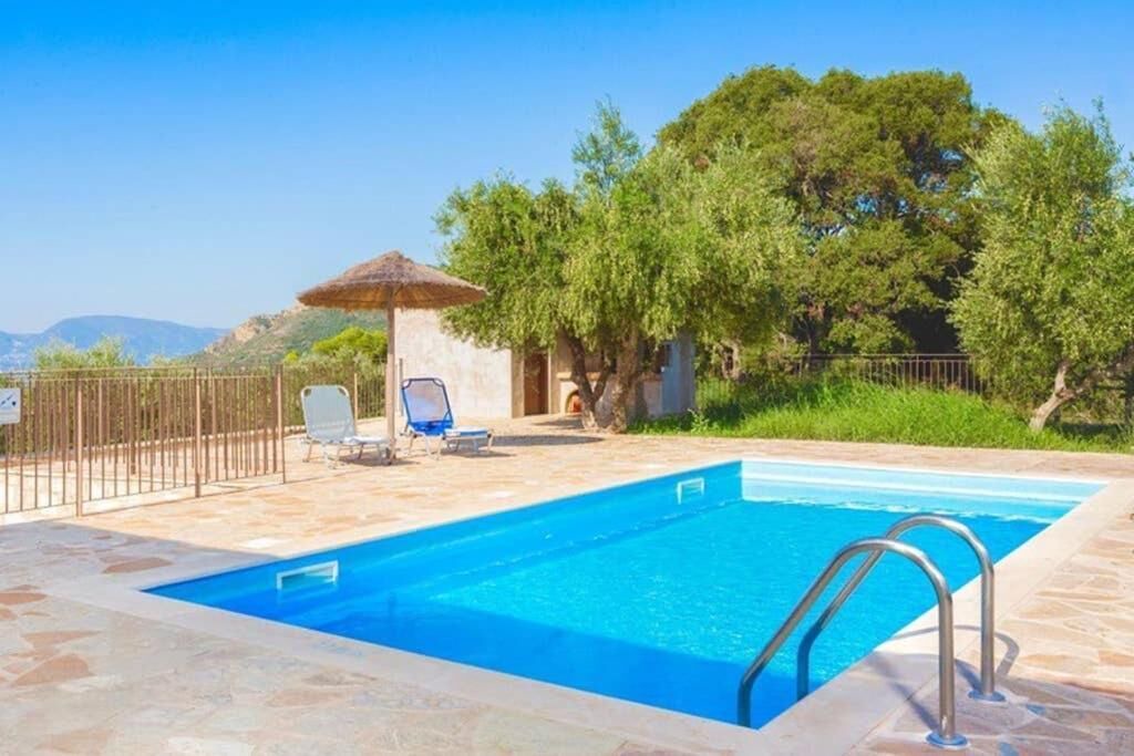 Photo of Outdoor in Vasilikos