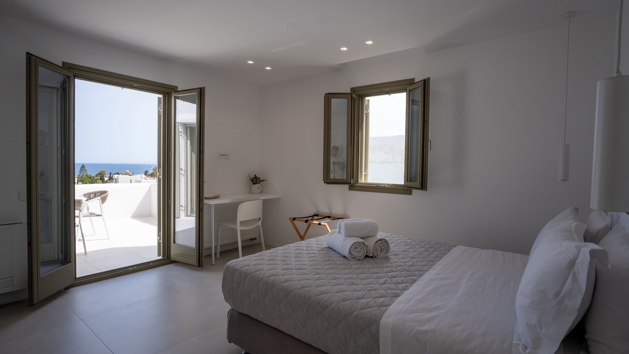Photo of Bedroom in Drios