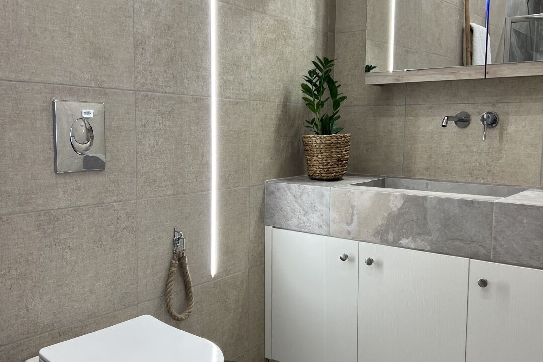 Photo of Bathroom in Ermoupoli