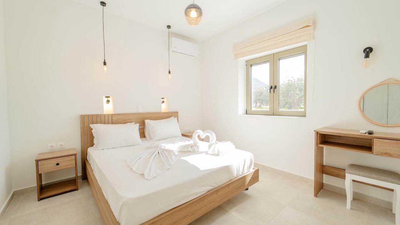 Photo of Bedroom in Lefktron