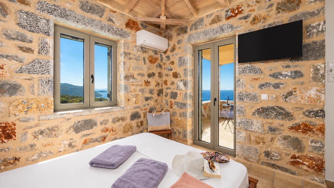 Photo of Bedroom in Lefktron