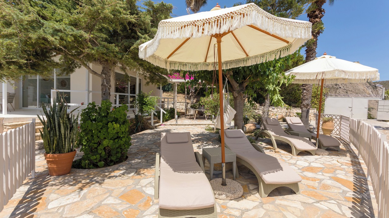 Photo of Patio Balcony in Vasilikos