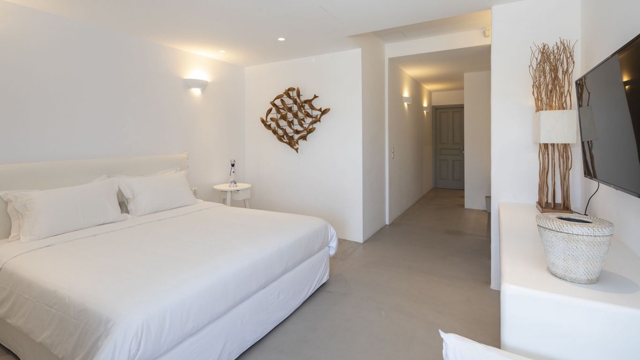 Photo of Bedroom in Tourlos