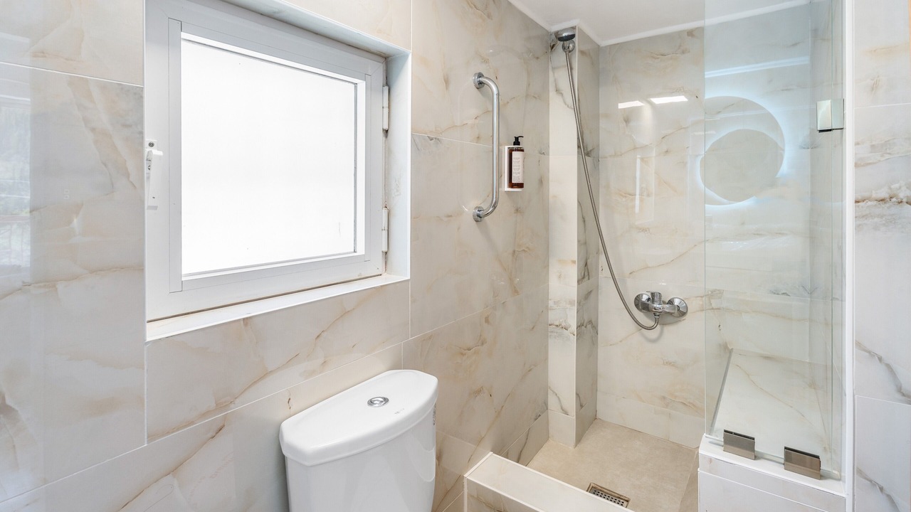Photo of Bathroom in Agios Gordios