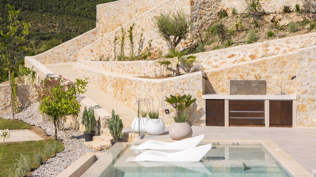 Photo of Outdoor in Evgiros