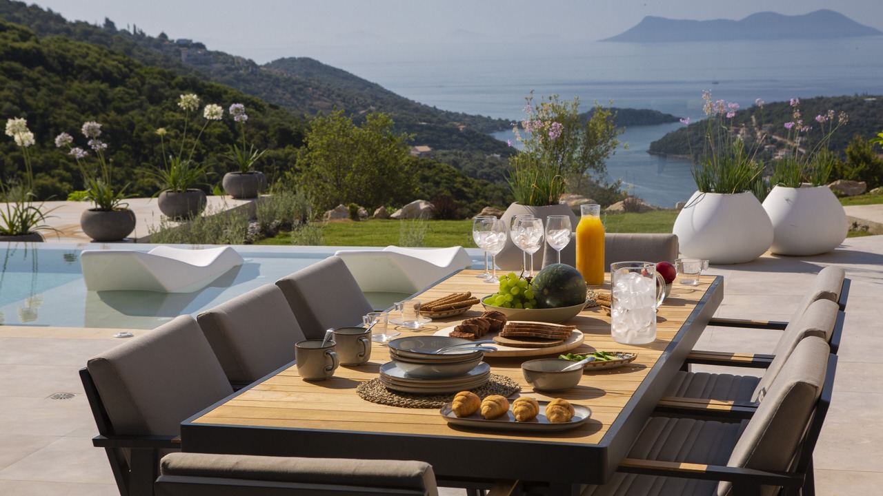 Photo of Outdoor in Evgiros