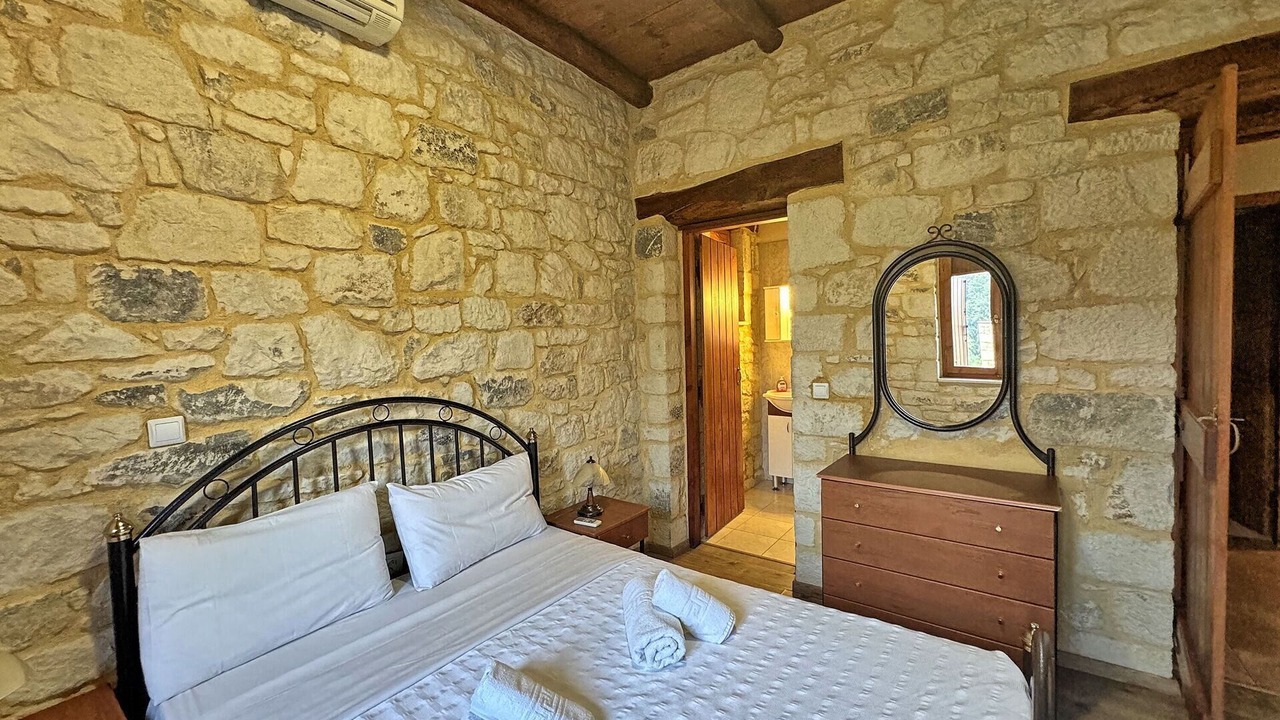 Photo of Bedroom in Apokoronas