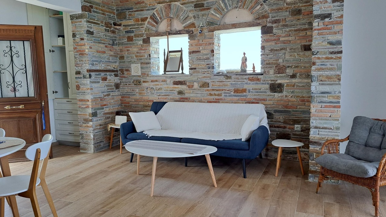 Photo of Livingroom in Aipeia