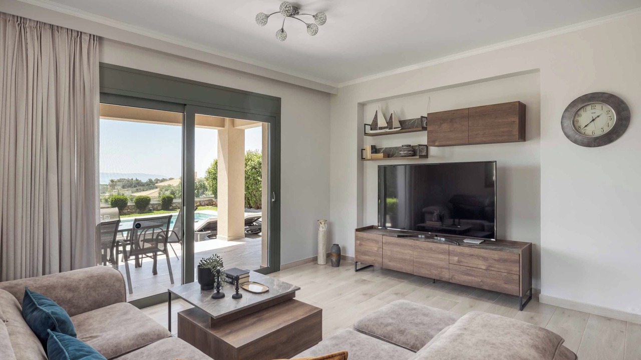 Photo of Livingroom in Karavados