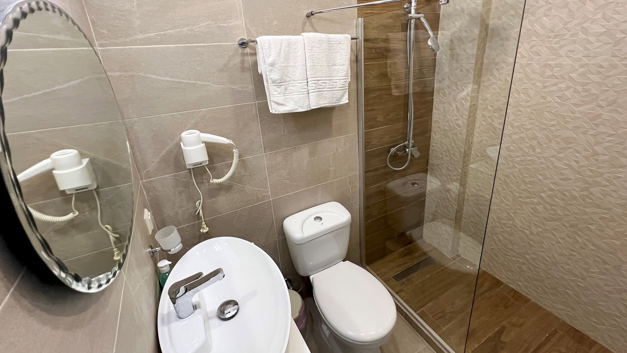 Photo of Bathroom in Lakones
