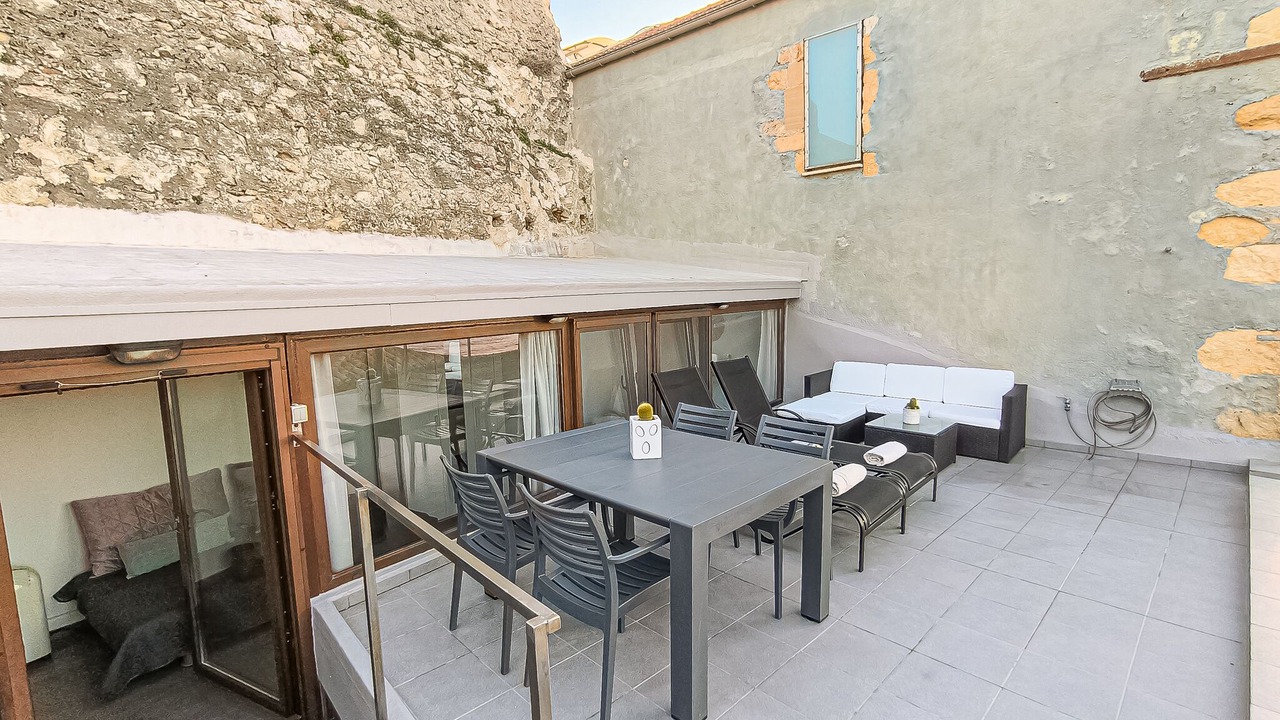 Photo of Outdoor in Halepa