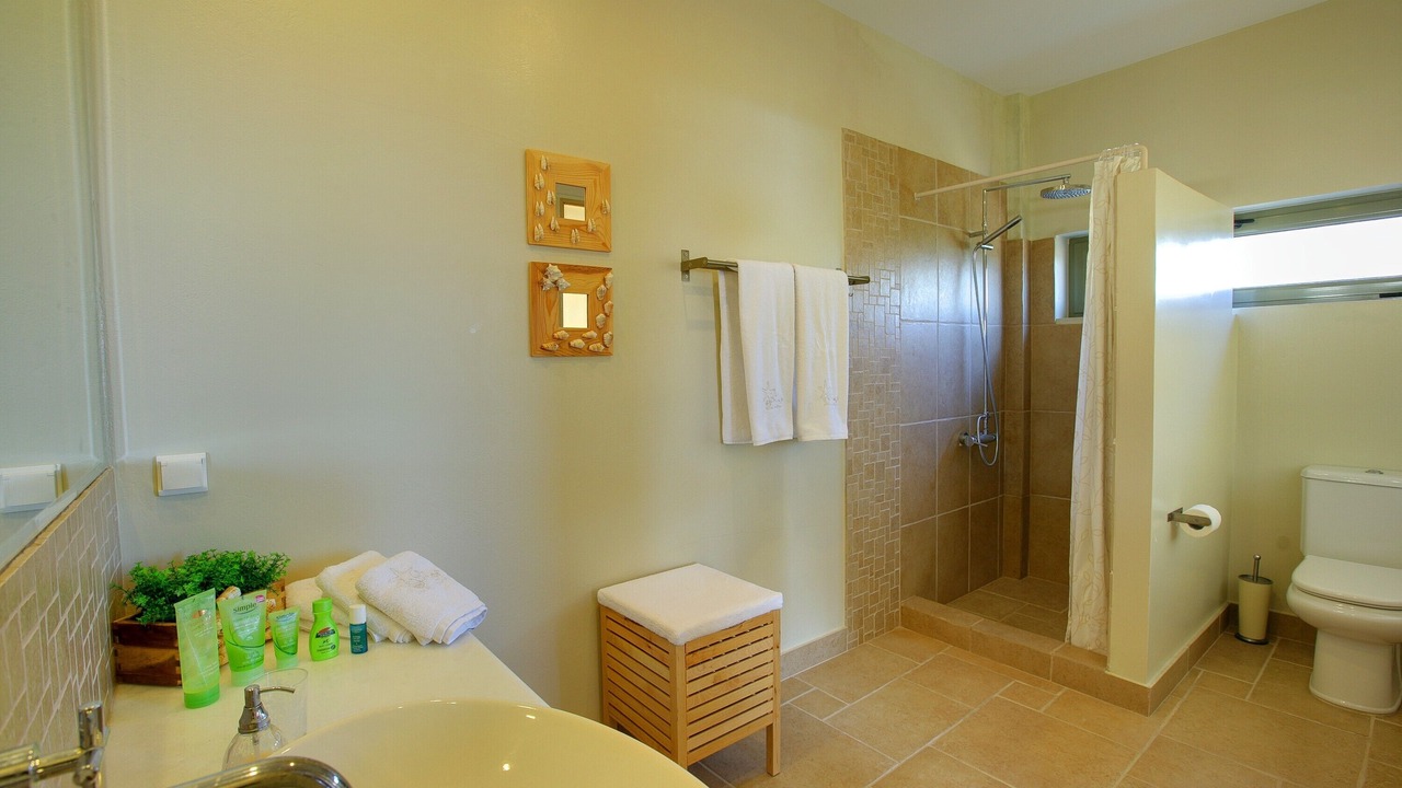 Photo of Bathroom in Karavados