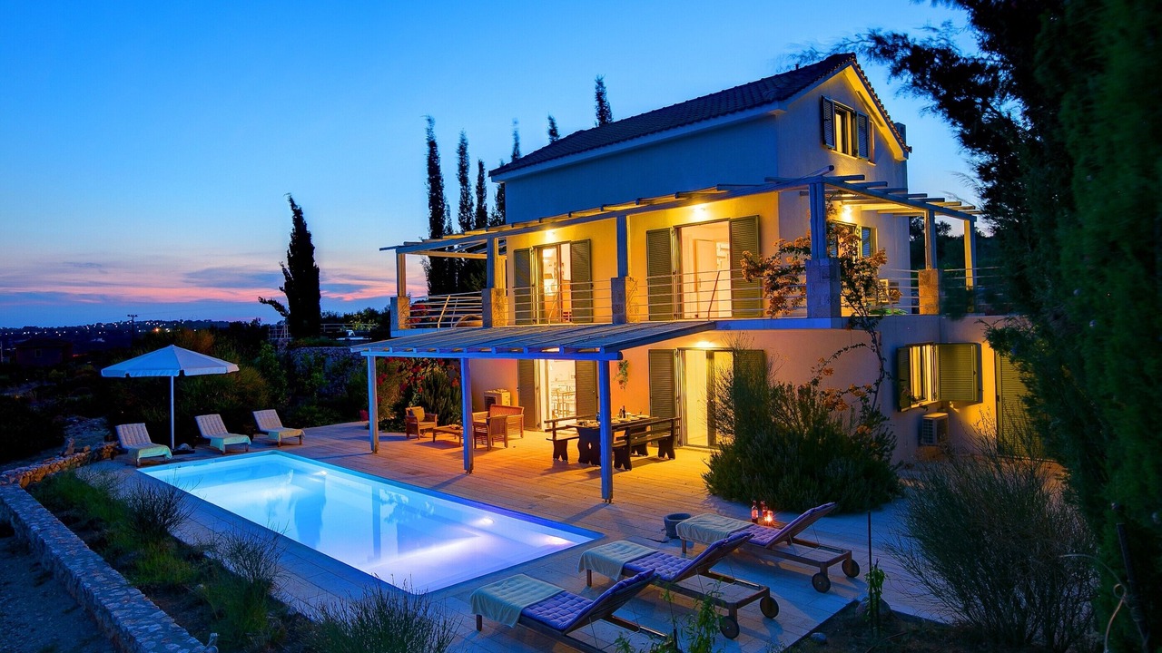 Photo of Outdoor in Karavados
