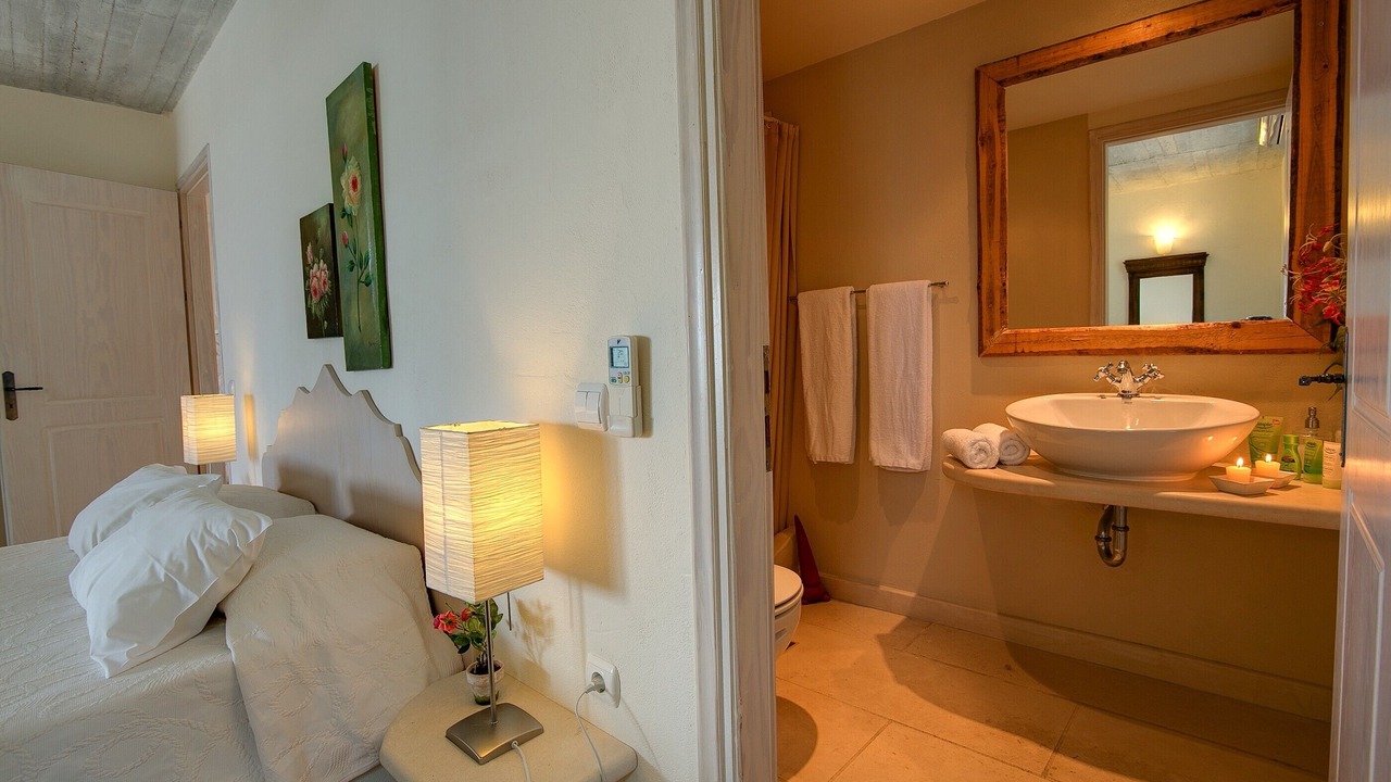 Photo of Bathroom in Karavados