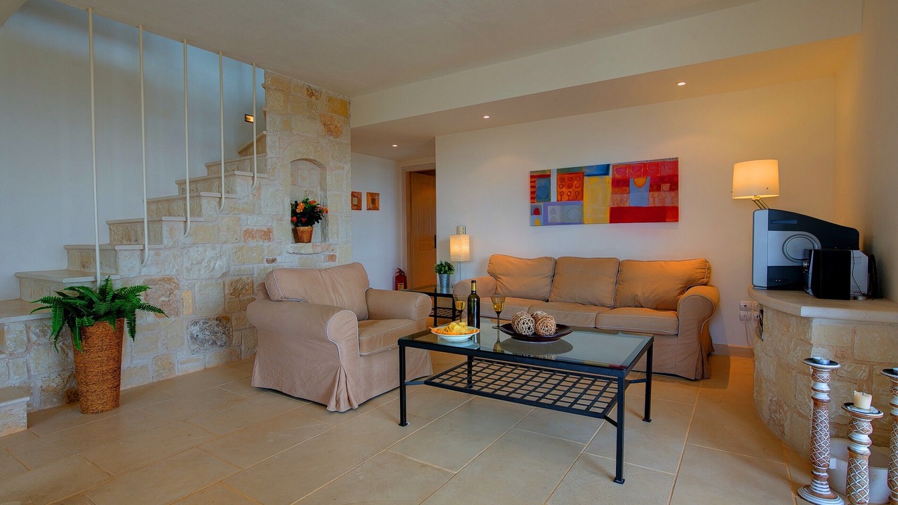 Photo of Livingroom in Karavados