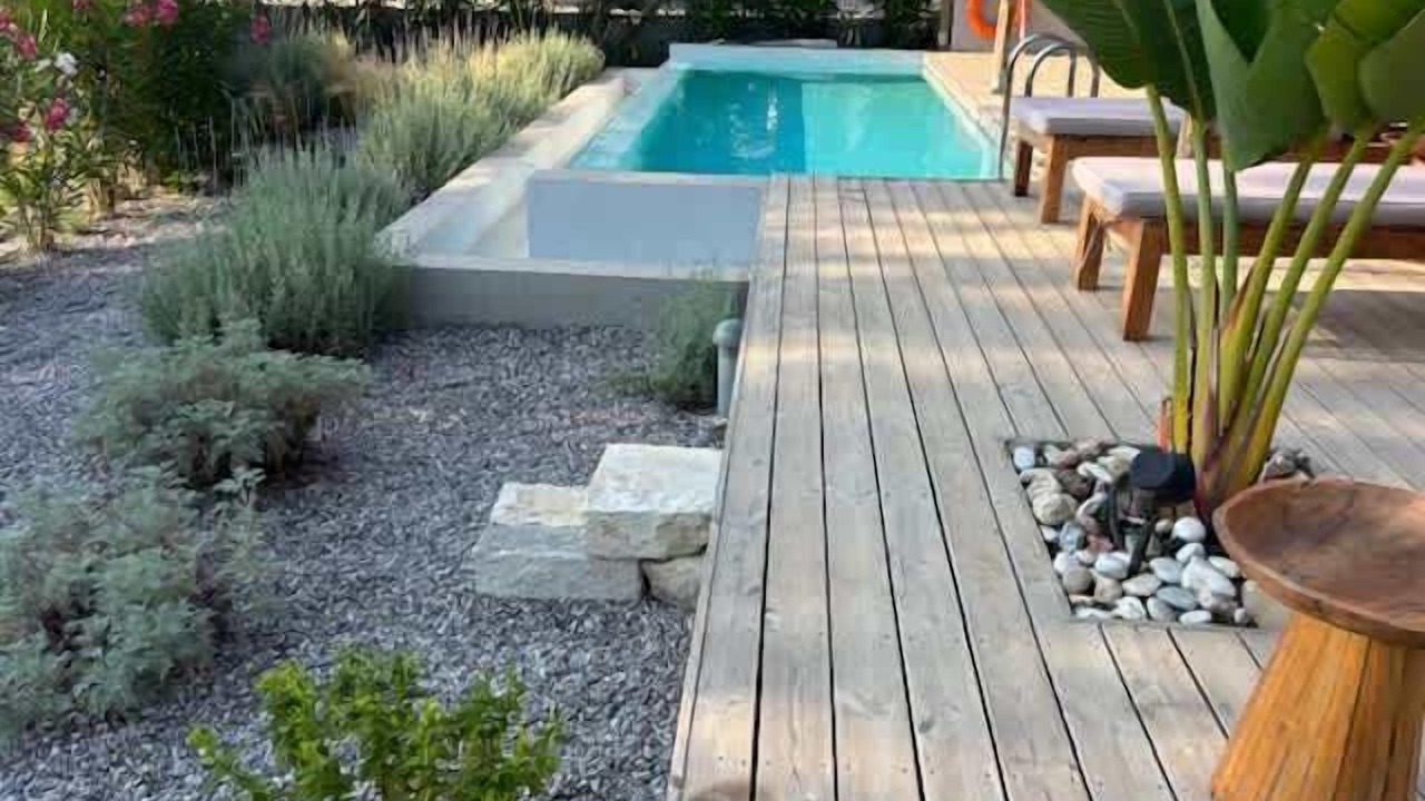 Photo of Outdoor in Pogonia