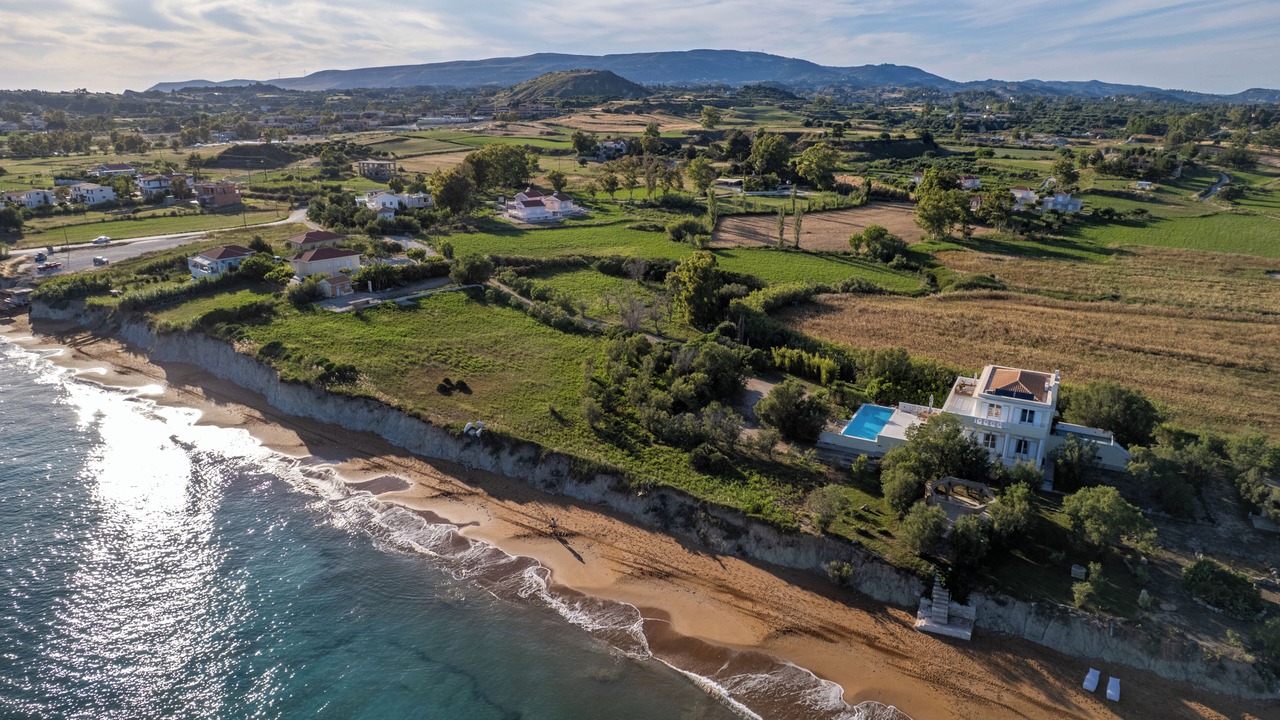 Photo of Outdoor in Paliki