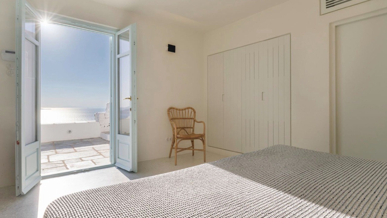 Photo of Others in Tourlos